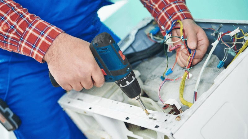 Beşiktaş Viessmann Viessmann çamaşır makinesi kart tamiri – Su almama arızası orijinal parça ile giderildi. - Teknik servis örneği